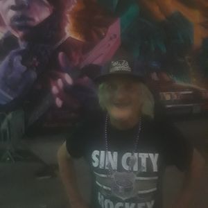 Meet your Posher, Ronald